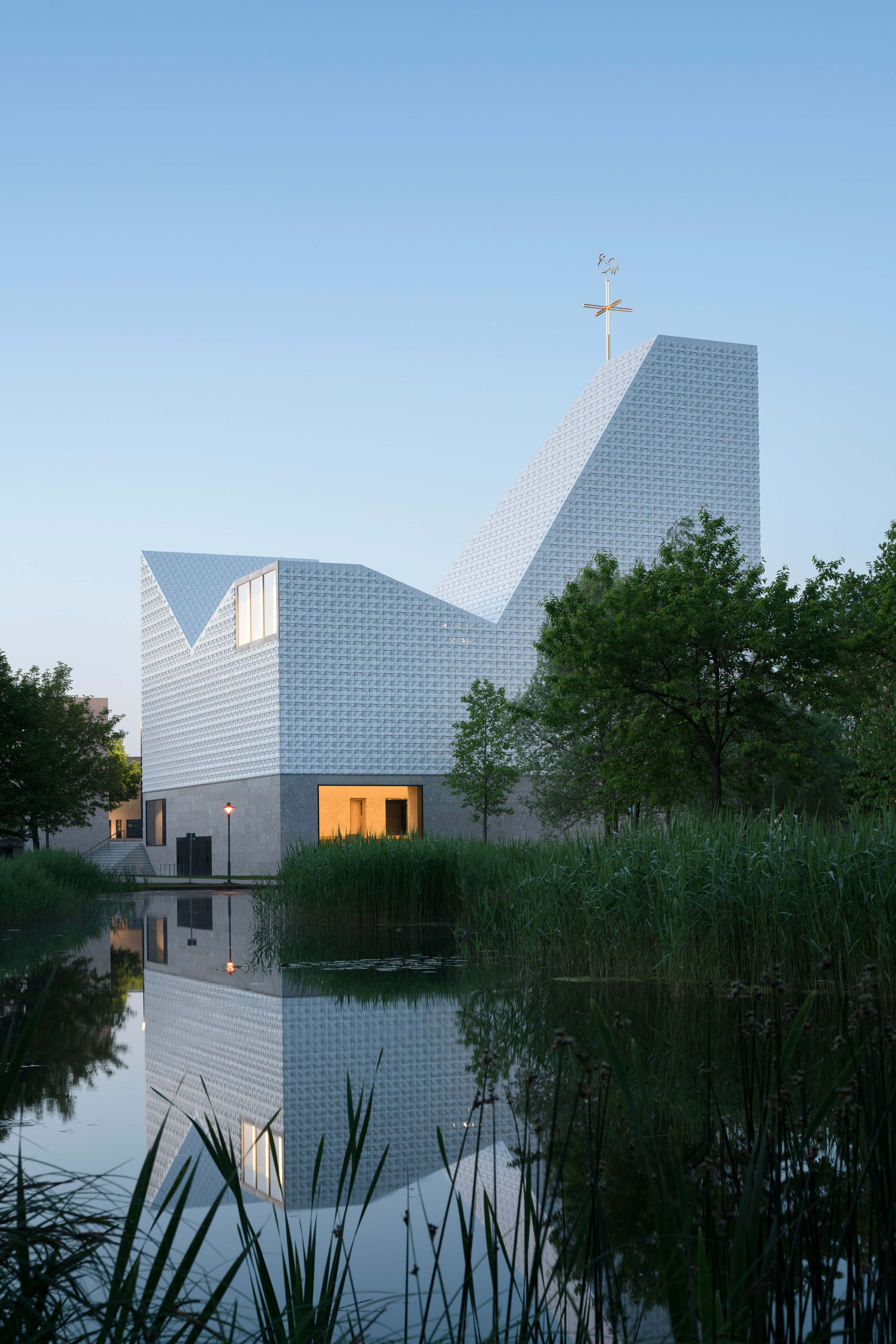 Unique Designed Church By Meck Architects