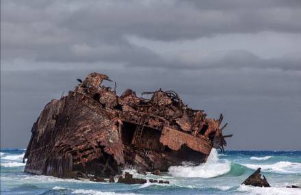 Shipwrecks in Pictures by Francesca Piqueras