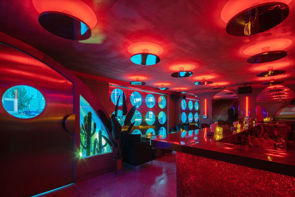 Surprising and Futuristic Club in China