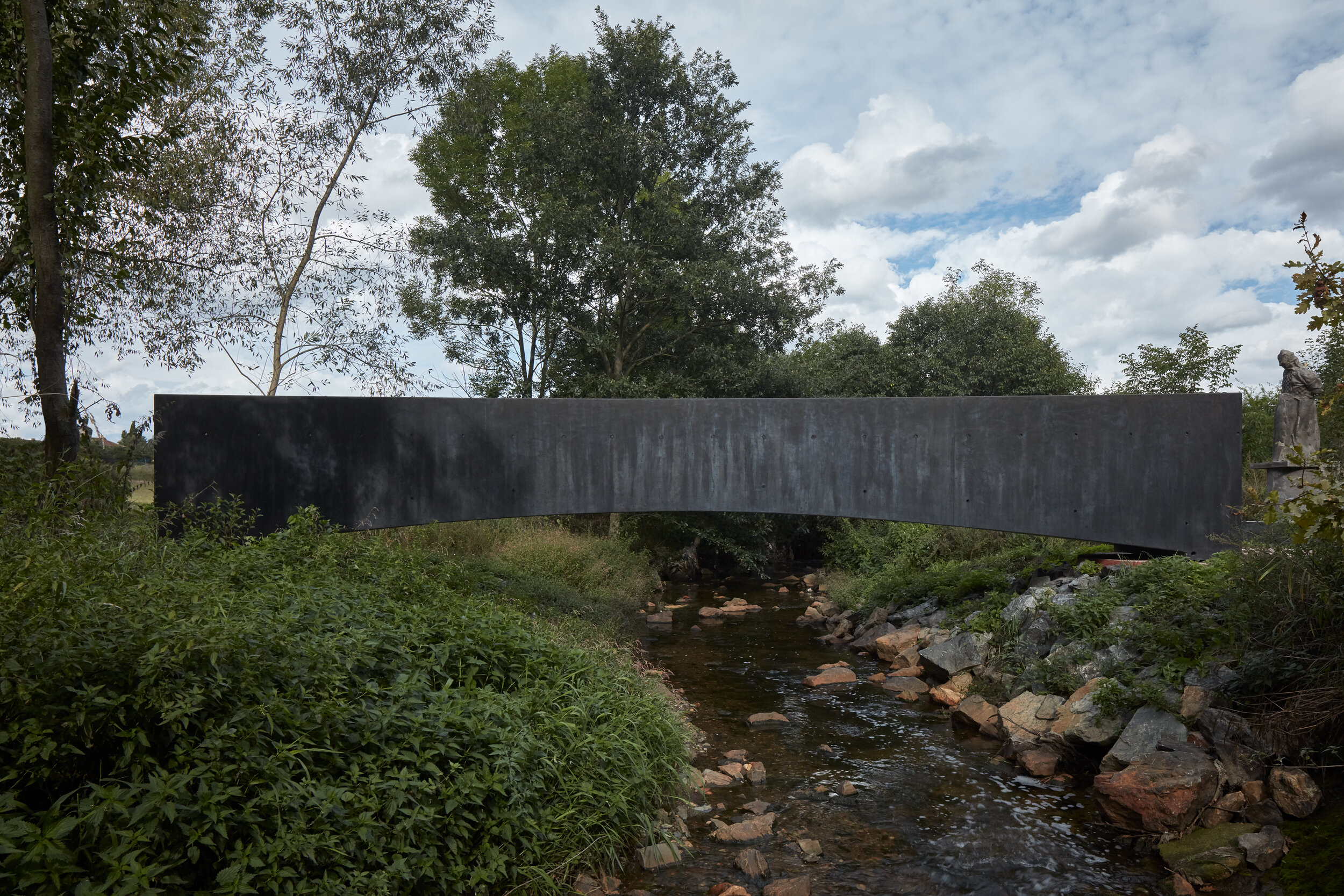 Concrete Bridge : Between Life and Death