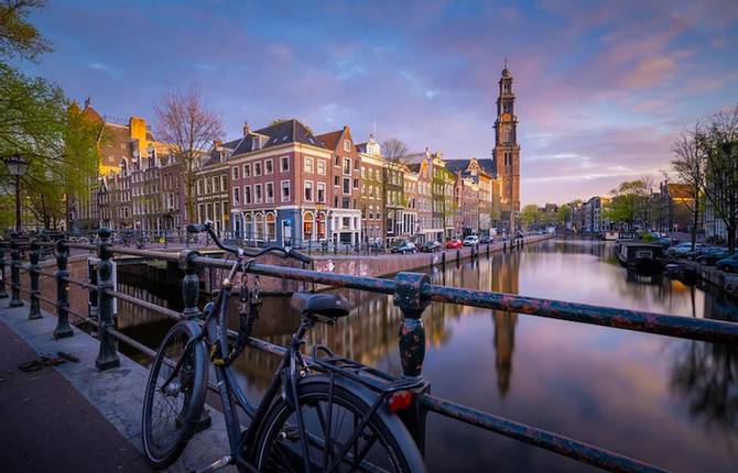 Best of Amsterdam in a Stunning Time-Lapse