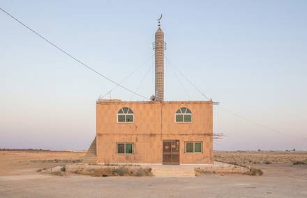 Beautiful and Enigmatic Pictures from the Middle East