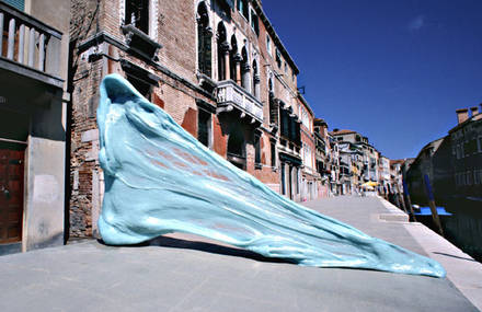 Chewing in Venice