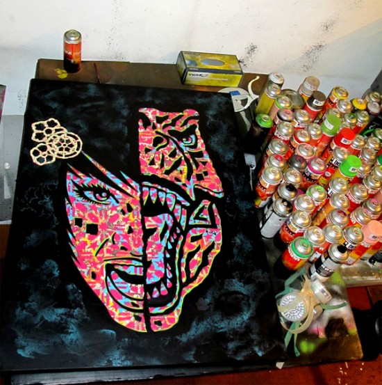 papermonster-soloprevjul-fubiz