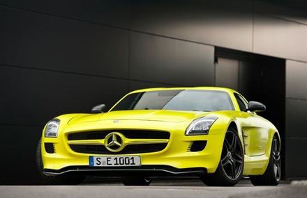 Mercedes SLS AMG