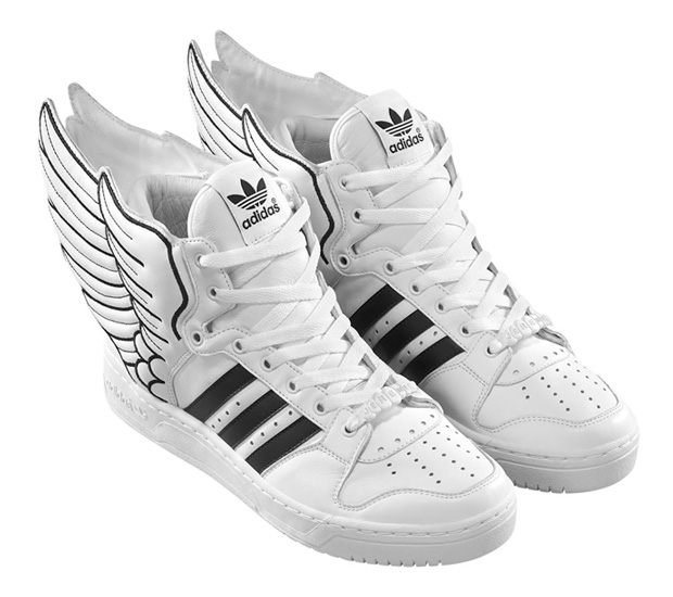 adidaswings4