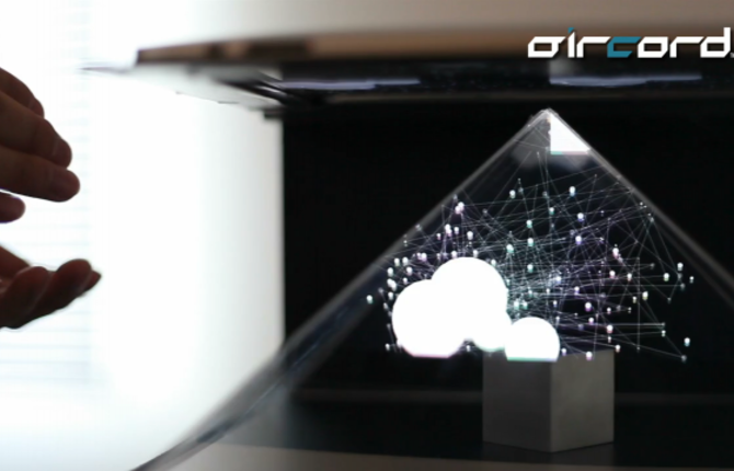 iPad x 3D Holograms