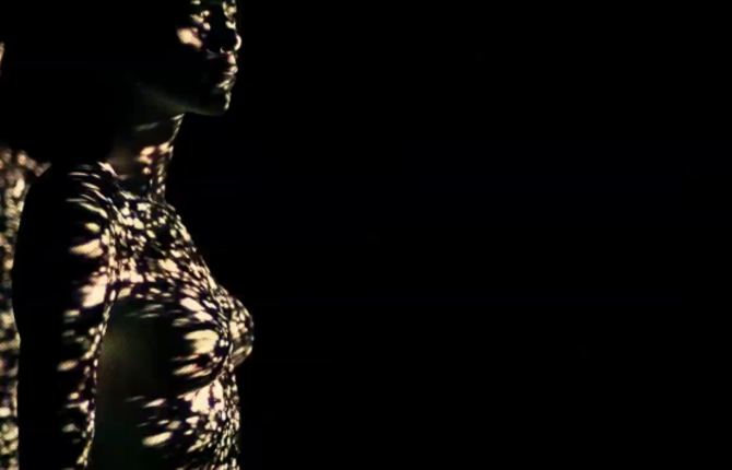 Mille – Crysteena