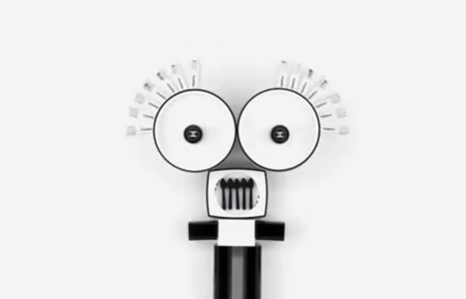 Chanel : Robot