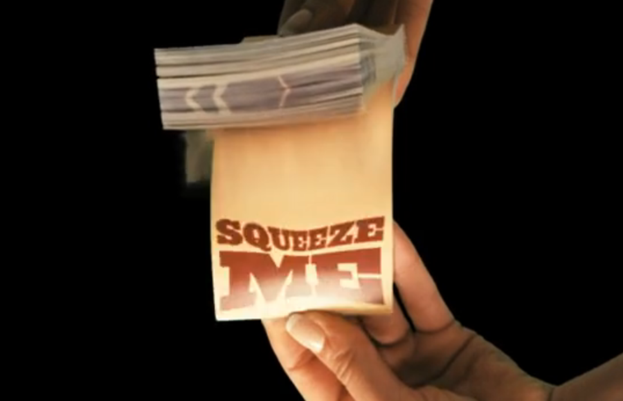 Kraak & Smaak – Squeeze Me