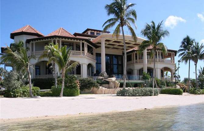 Castillo Caribe Residence