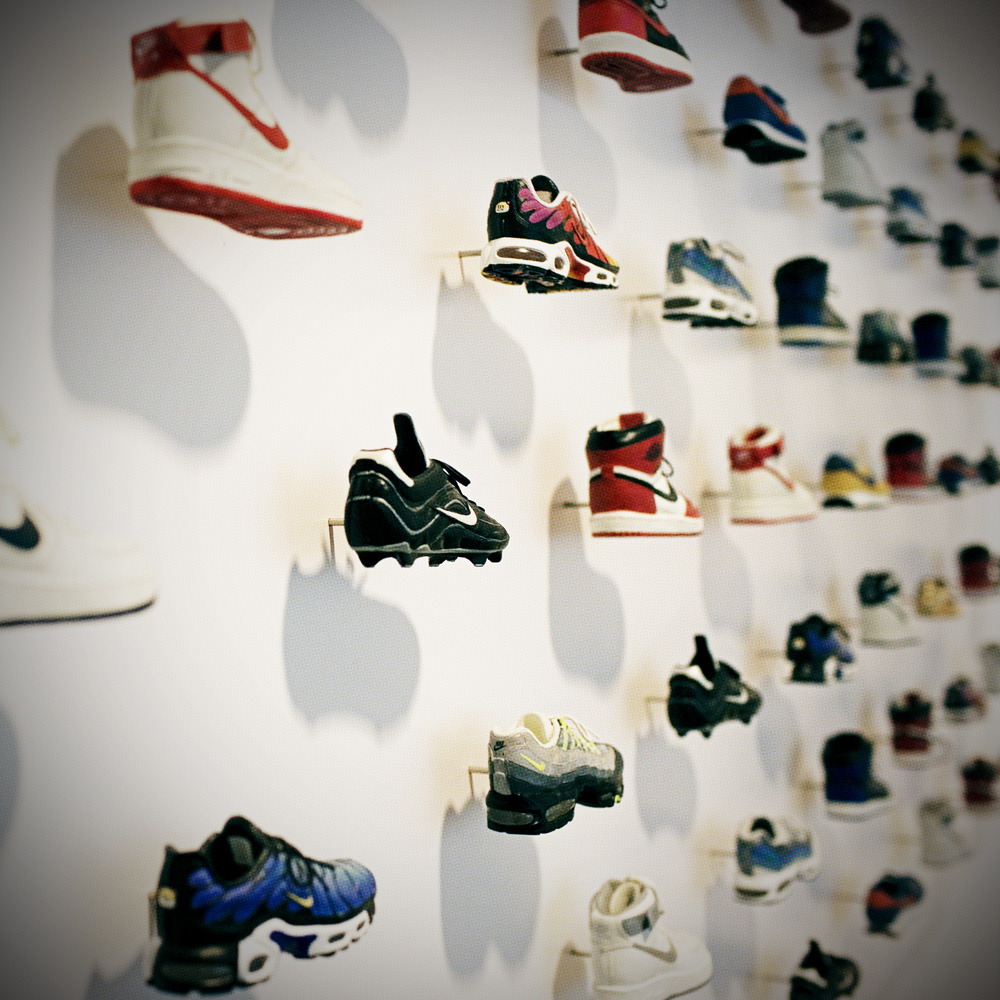 Завод найк. Nike фабрика. Разные коллекции. Разнообразные коллекции.