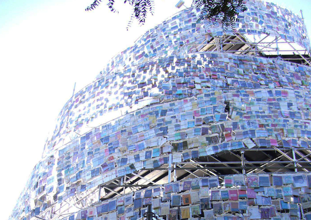 tower-using-30000-books4