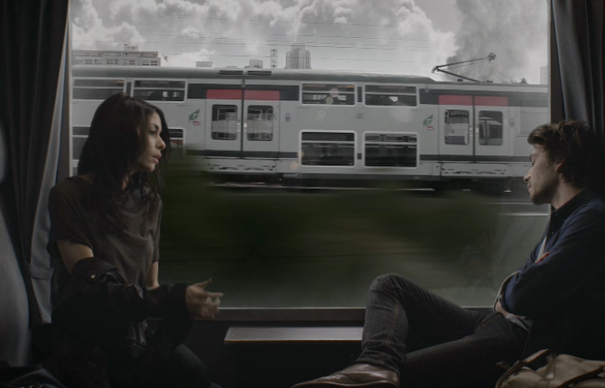 Yuksek – On a Train