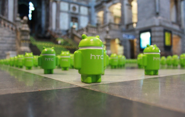 android-army4 – Fubiz Media