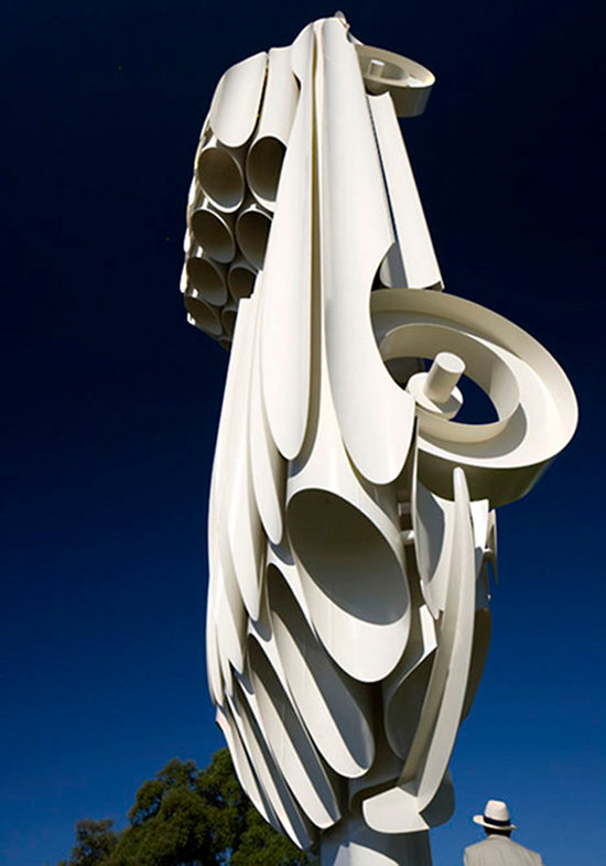 jaguar-e-type-sculpture2