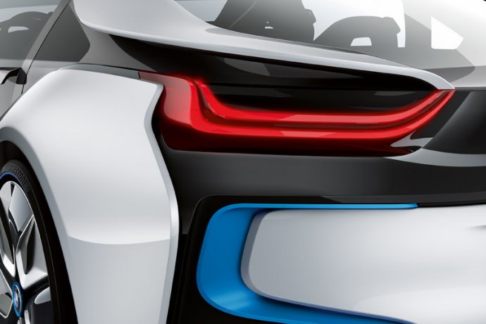 bmwi_i8_gallery_exterior_05