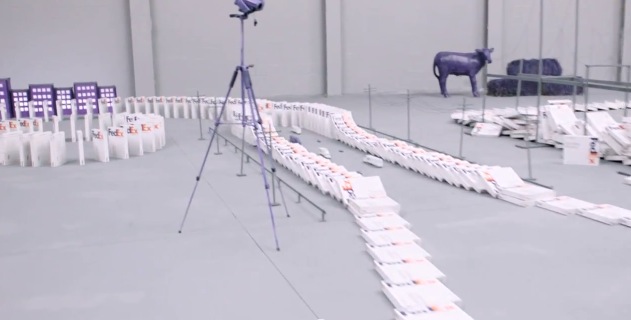 fedex-dominoes2