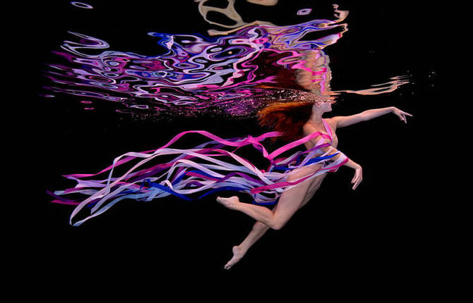 Underwater by Howard Schatz