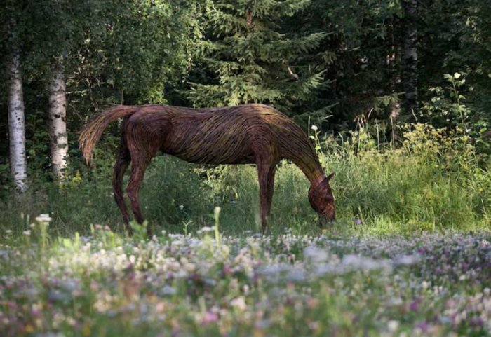 Kulttuurikauppila,  Art Ii Biennaalin teos.