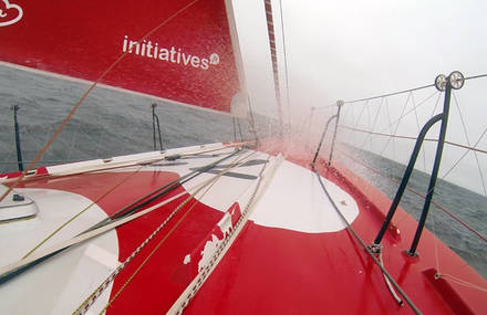 A bord d’un 60 pieds IMOCA avec le skipper Tanguy de Lamotte (Mission Test Tribord)