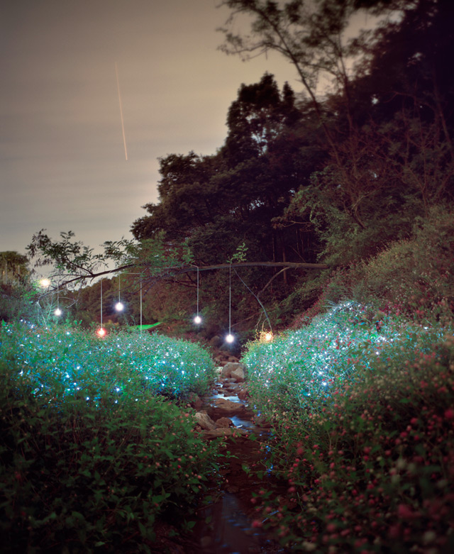 light-installations-by-lee-eunyeol2