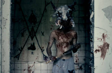 Caspa ft. Keith Flint – WAR