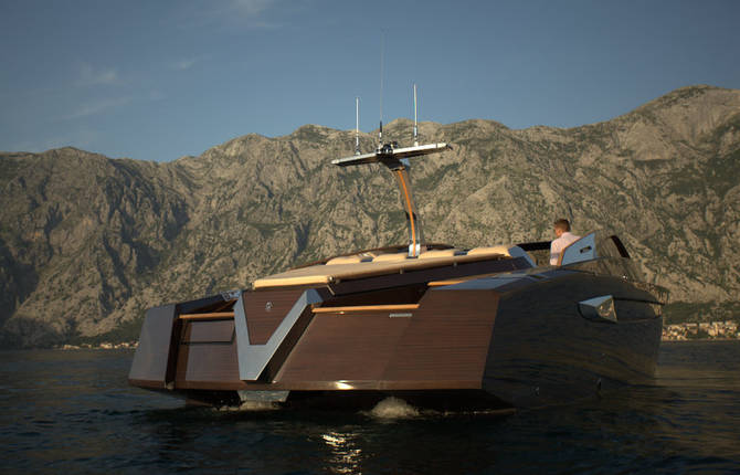 Antagonist Yacht