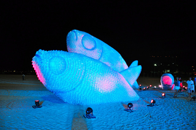 Giant Fish Sculptures4