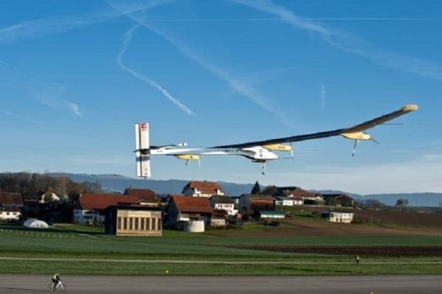 Solar-Impulse-airplane-green-aircraft-10