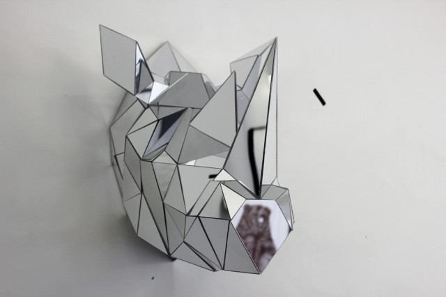 Animal Sculptures Mirror1