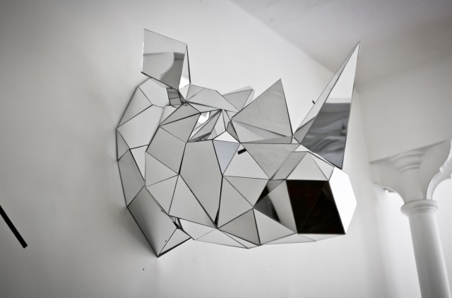 Animal Sculptures Mirror8