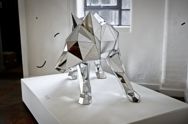 Animal Sculptures Mirror9