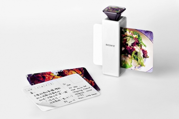 scent-capturing-postcard-printer-by-li-jingxuan-for-sony-01-620x413
