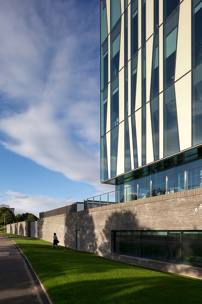 Aberdeen Library4