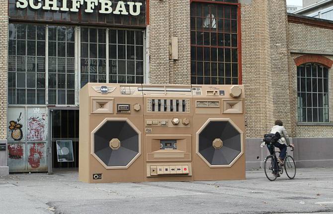 Paper Ghetto Blaster