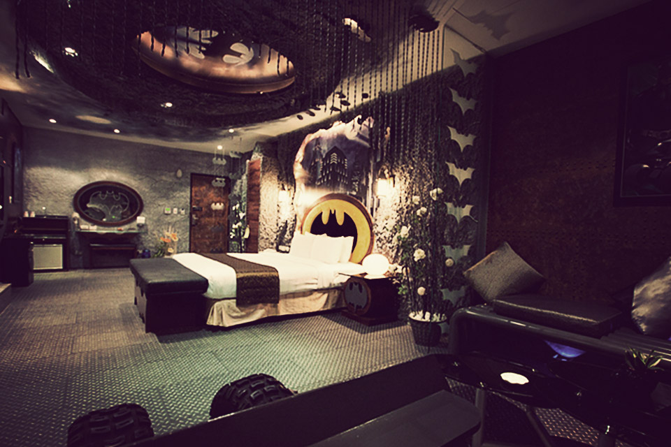 batman-hotel-5