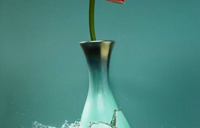 Exploding Vases