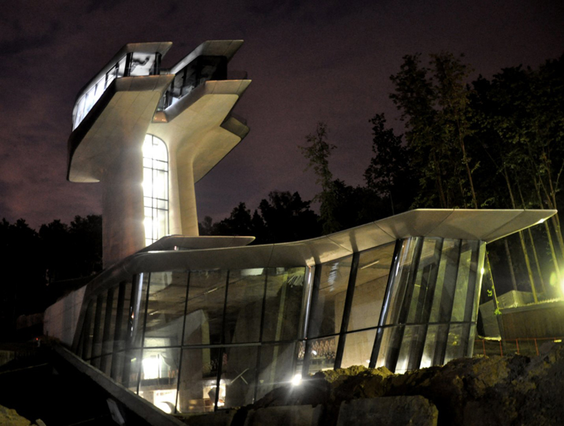 Spaceship House by Zaha Hadid11