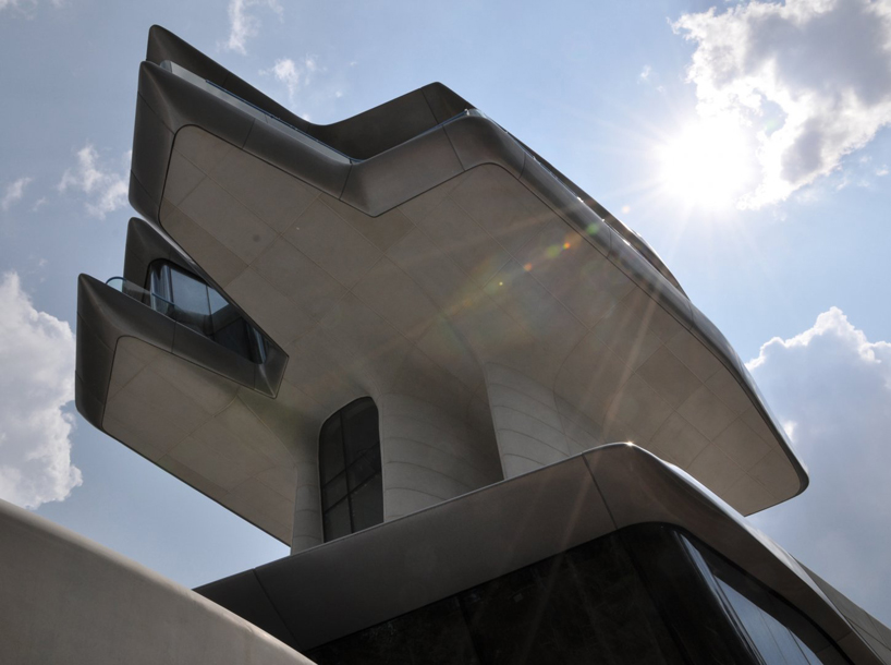 Spaceship House by Zaha Hadid13