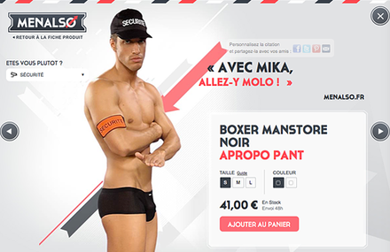 Jolie boutique interactive de lingerie pour hommes