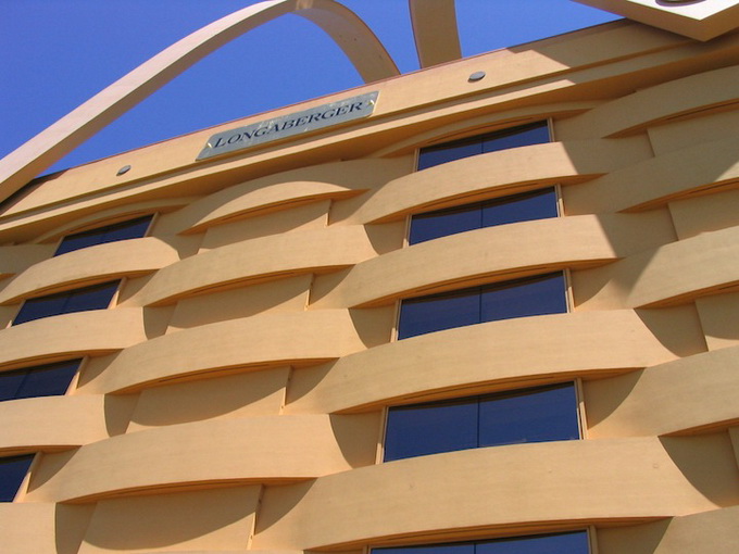 Longaberger Bag Building4