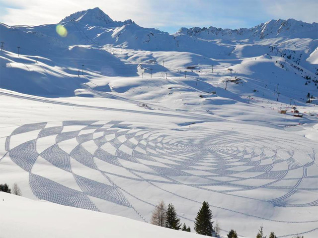 Snow Art by Simon Beck5