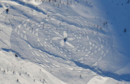 Snow Art by Simon Beck