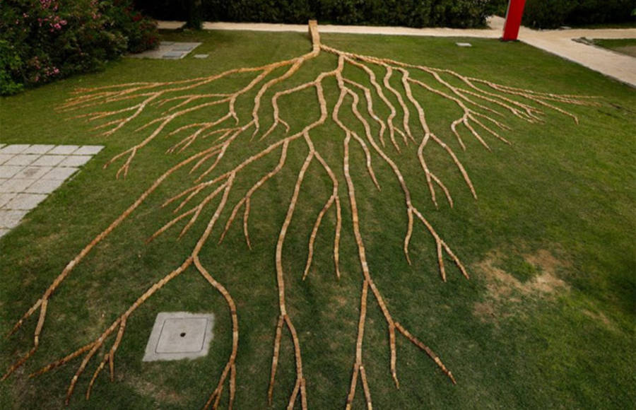 Wooden Domino Tree