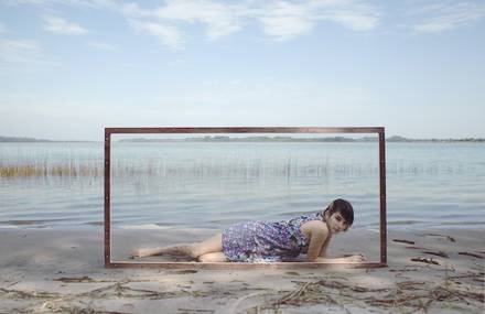 Captivating Portraits Taken Inside a Plexiglass Box