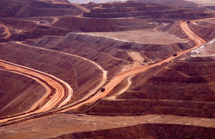 SPRUZ Site of Blackhawk Mines Corp