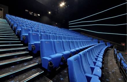 Le cinéma Imax de Casablanca, une mise en lumière design par NANOLIGHT