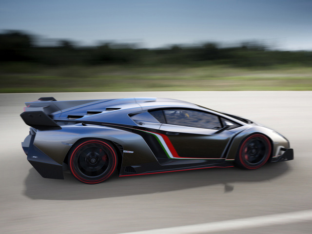 lamborghini-veneno-7