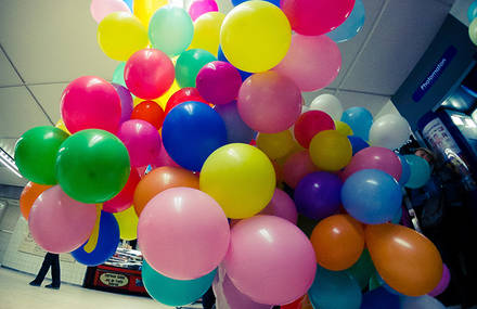 URBANVADERS PARIS – INVASION DE BALLONS